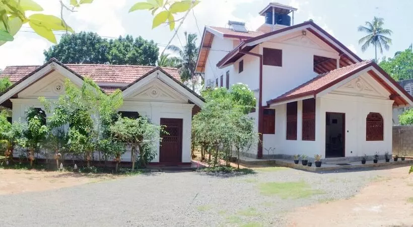 Majatalo Surfbayvilla