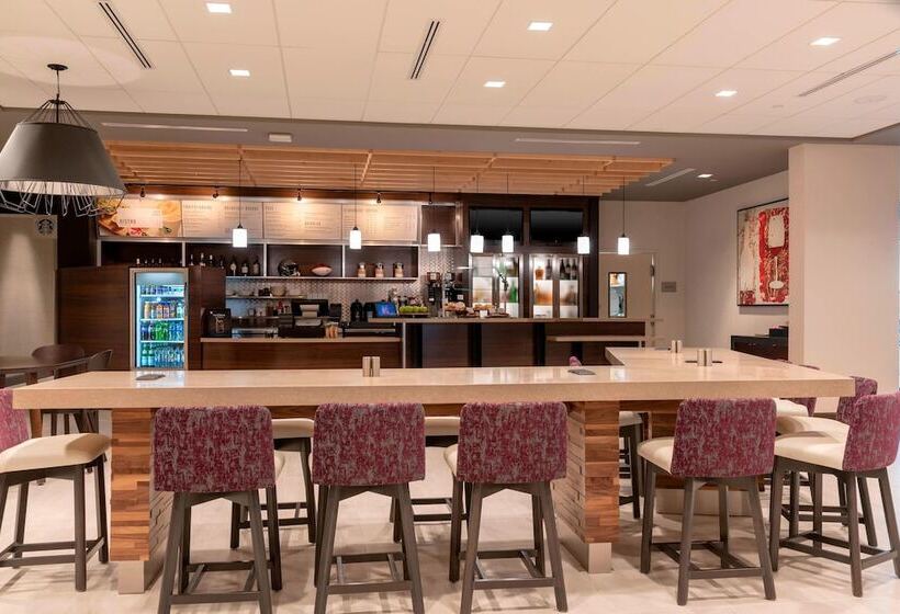 酒店 Courtyard By Marriott Cleveland Elyria