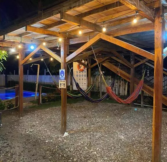 ペンション Bao Bao Hostel