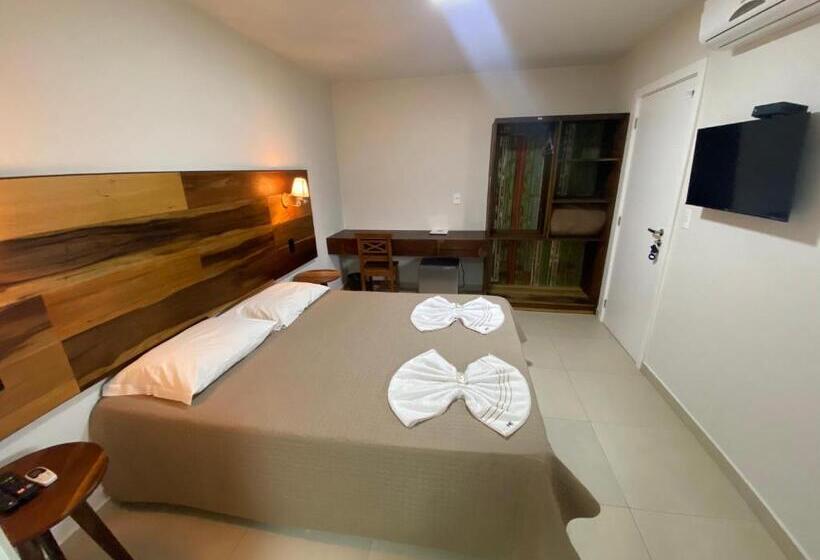 بنسيون Pousada Quatro Estações