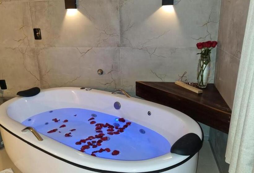 بنسيون Pousada Quatro Estações