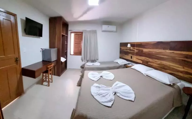 ペンション Pousada Quatro Estações