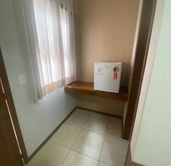 ペンション Pousada Quatro Estações