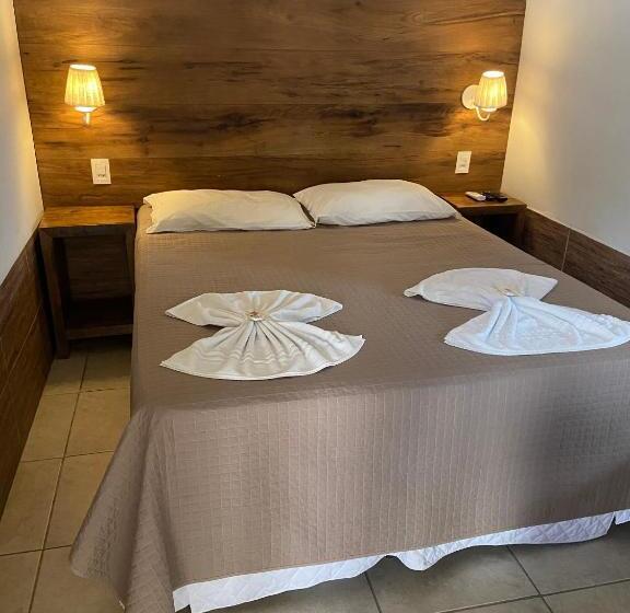 بنسيون Pousada Quatro Estações