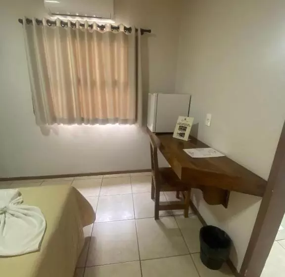 ペンション Pousada Quatro Estações