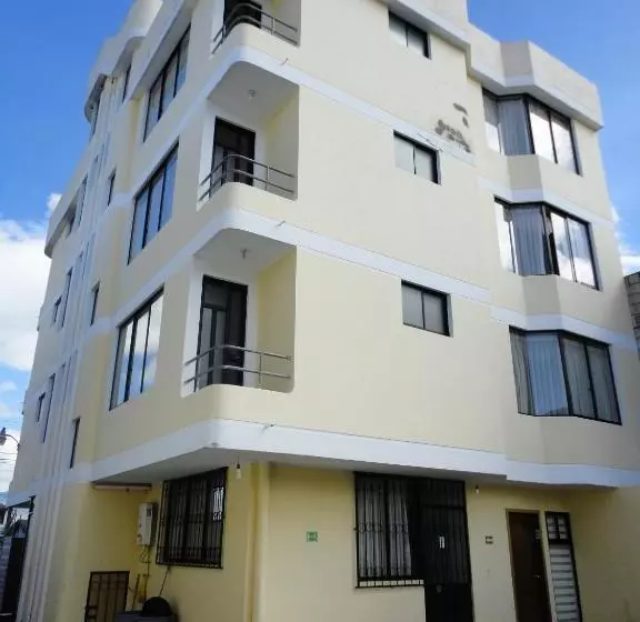ペンション Hostal El Sol De Cayambe