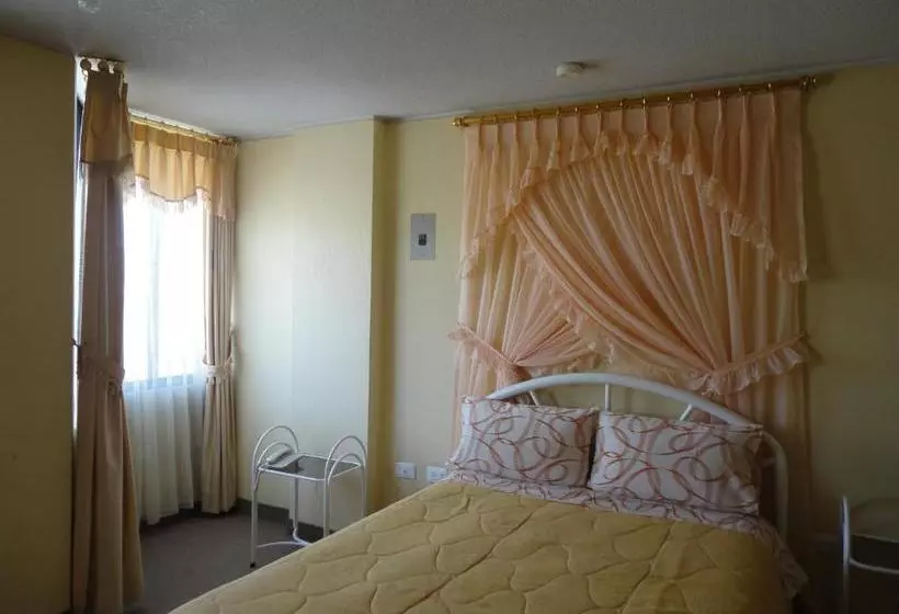 ペンション Hostal El Sol De Cayambe