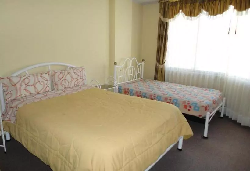 ペンション Hostal El Sol De Cayambe