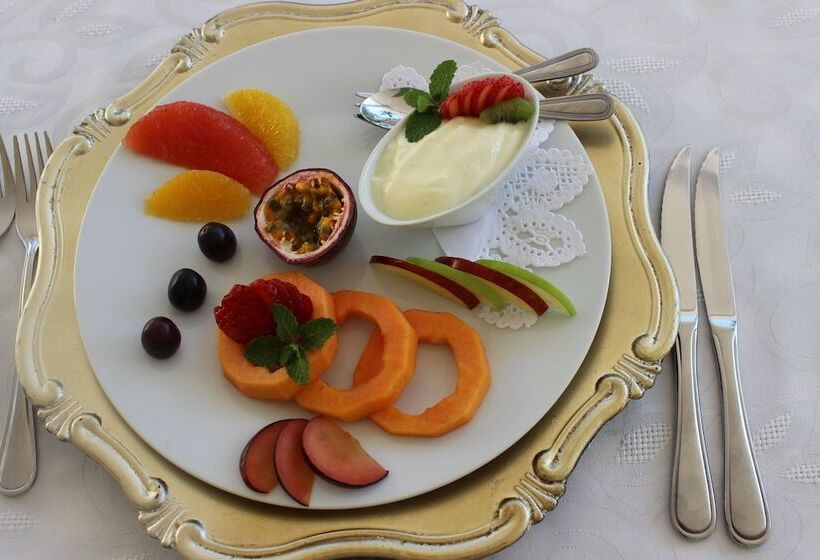 פנסיון La Barune Game Lodge