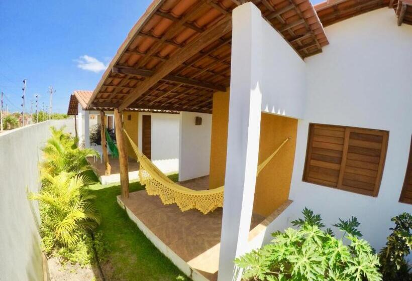 پانسیون Pousada Pedra Da Baleia