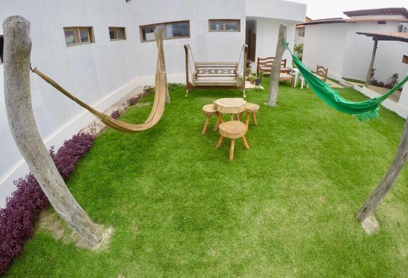 پانسیون Pousada Pedra Da Baleia