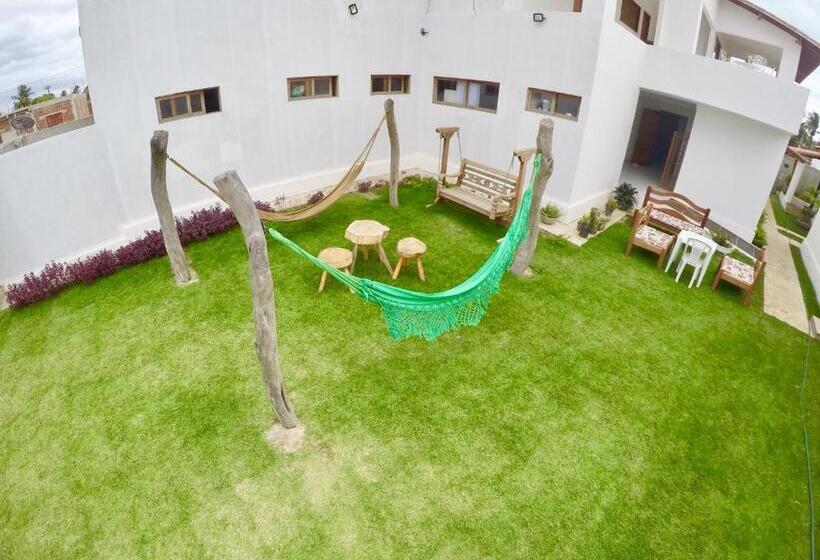 پانسیون Pousada Pedra Da Baleia