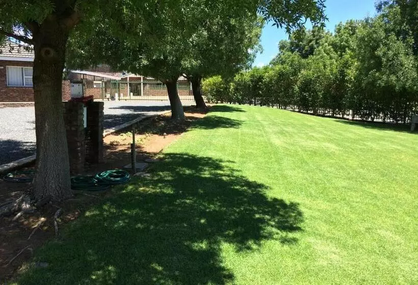 ペンション Sunset Chalets & Sca