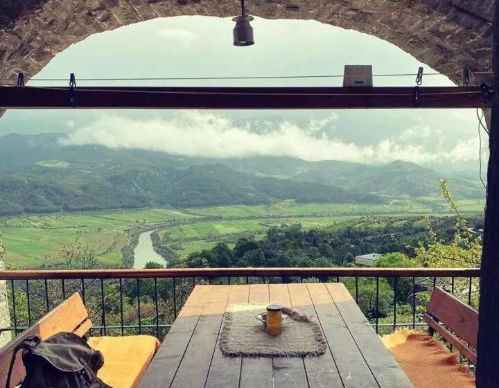 Majatalo Traditional Guesthouse Permet