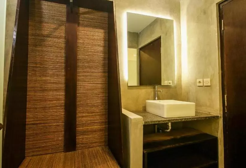 پانسیون Watu Agung Guest House
