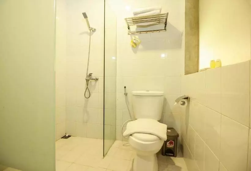 پانسیون Watu Agung Guest House