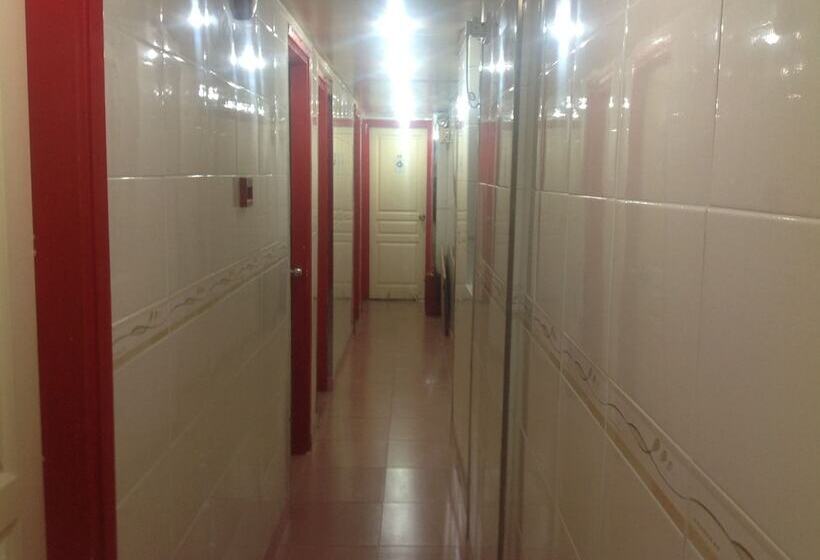 پانسیون Head Sun Guest House