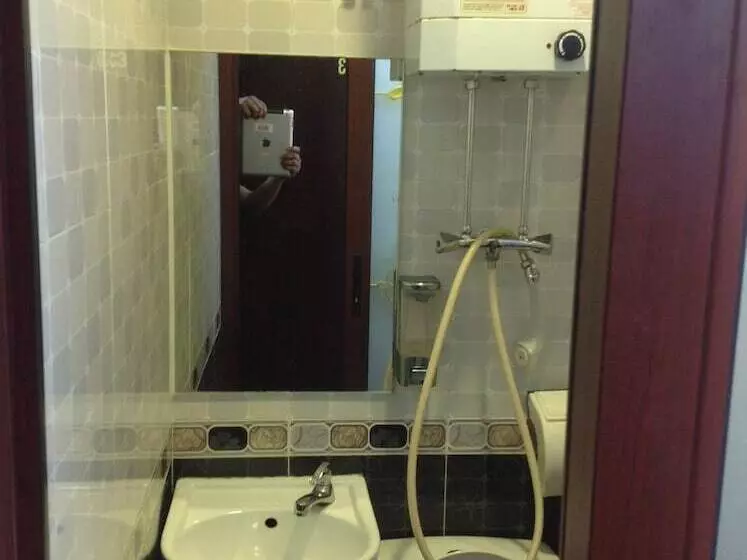 پانسیون Head Sun Guest House