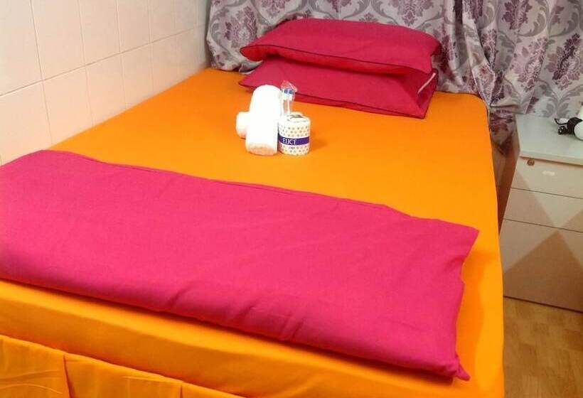 پانسیون Head Sun Guest House