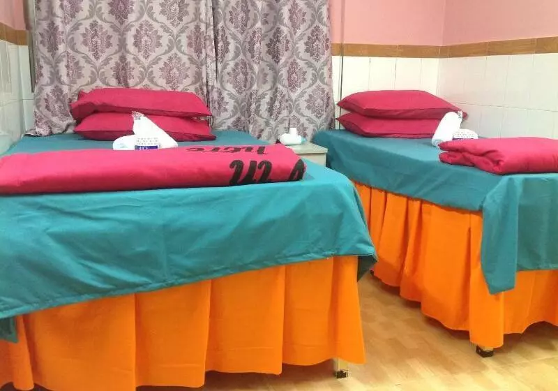 پانسیون Head Sun Guest House