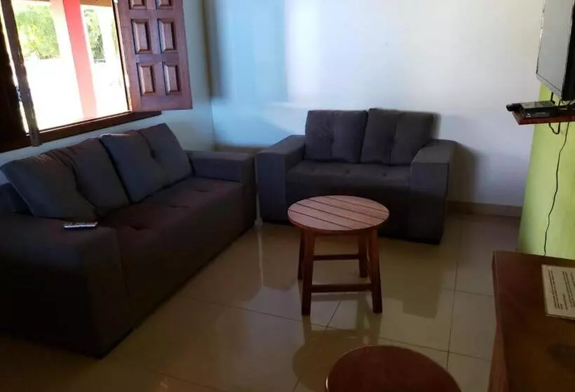 ペンション Pousada Pratigi