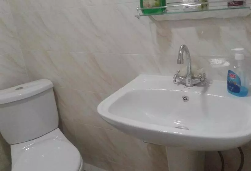 تختخواب و صبحانه Guest Houze Nona