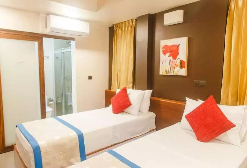 پانسیون Club Blu