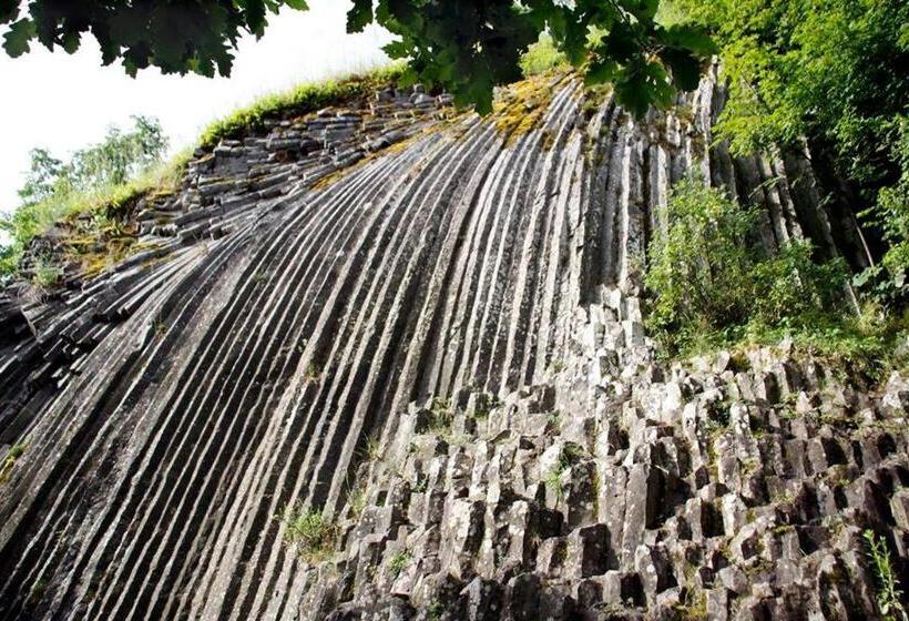 Pensjonat Kis Rigó Vendégház