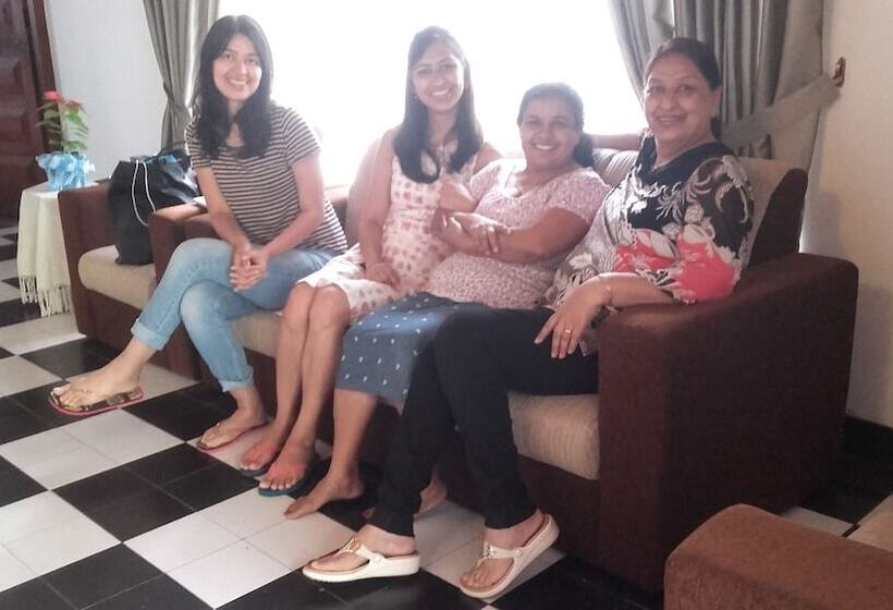 Pensjonat Avaana By Springhills