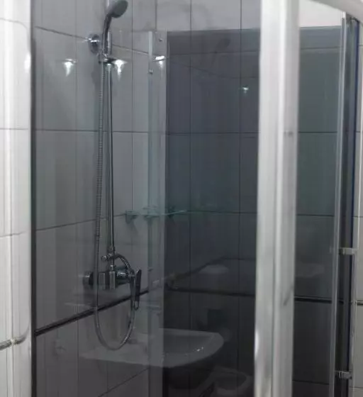 هاستل Aristocrat