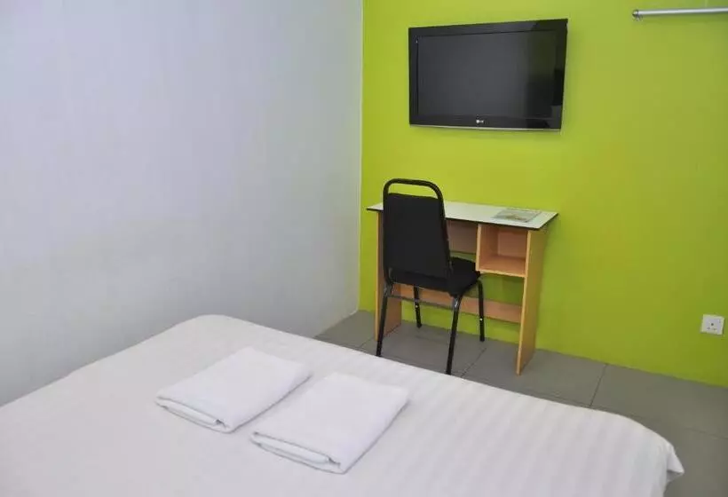 Retkeilymaja Kuching Transit Inn