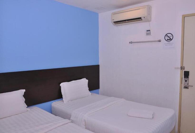 ユースホステル Kuching Transit Inn