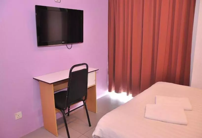 Retkeilymaja Kuching Transit Inn