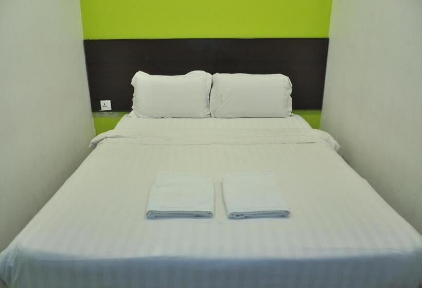 ユースホステル Kuching Transit Inn