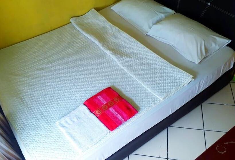 Pensão Rose Guesthouse