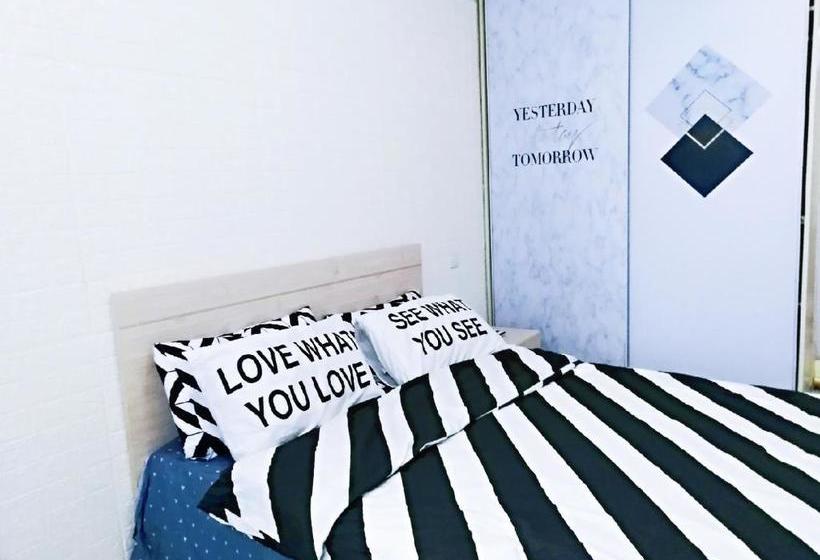 פנסיון The Green Room