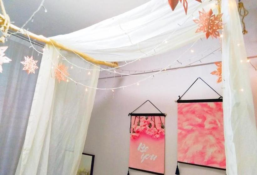 פנסיון The Green Room