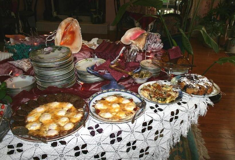 Heron Cay Lakeview Bed & Breakfast