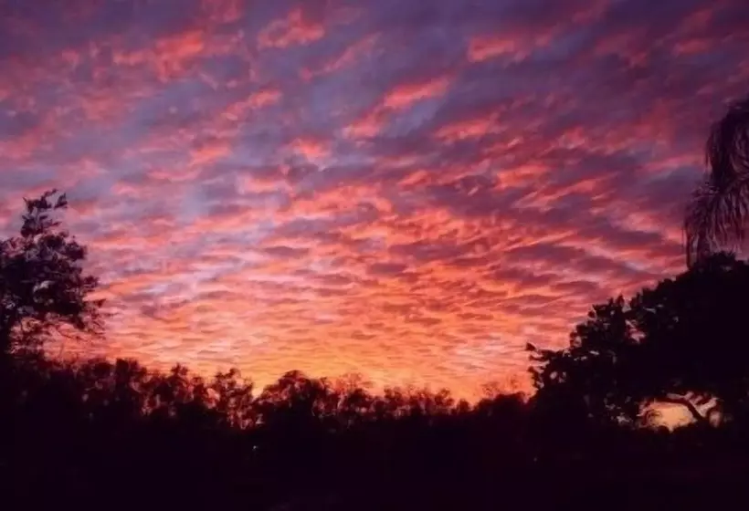 Heron Cay Lakeview Bed & Breakfast