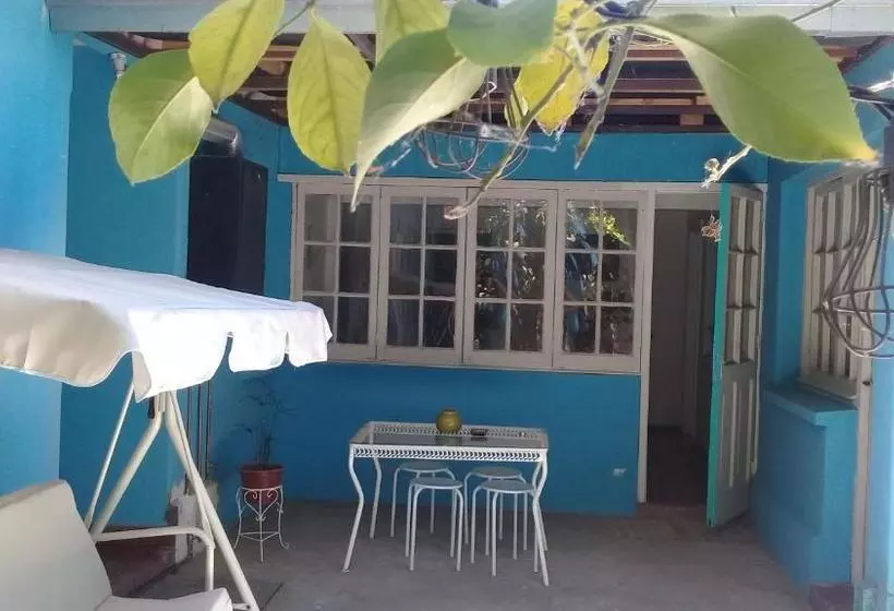 ペンション Hostal Casa Azul