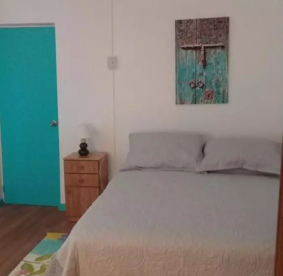 ペンション Hostal Casa Azul