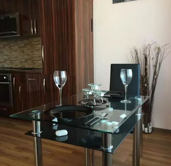 پانسیون Triglav Edelweiss Guest House