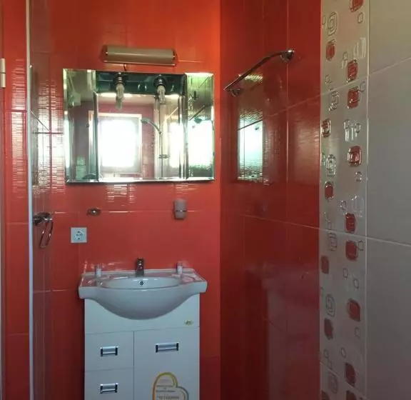 پانسیون Triglav Edelweiss Guest House