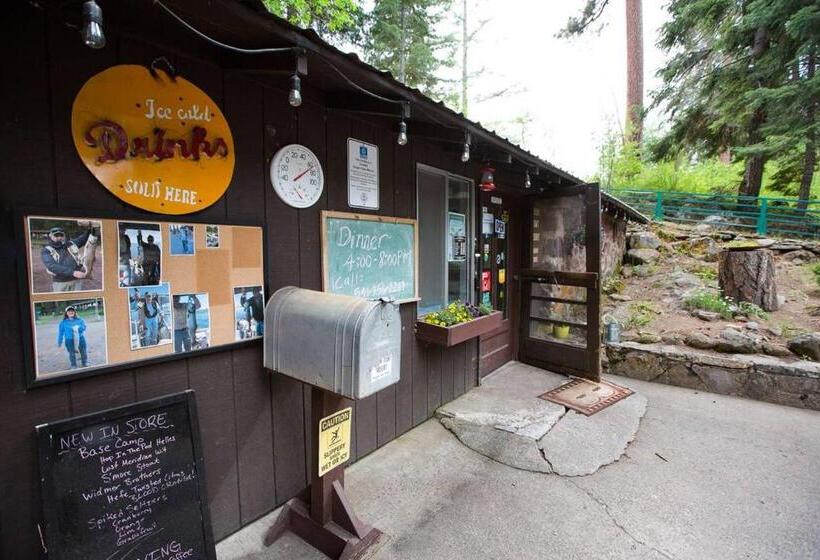 Crater Lake Gateway Rocky Point Resort