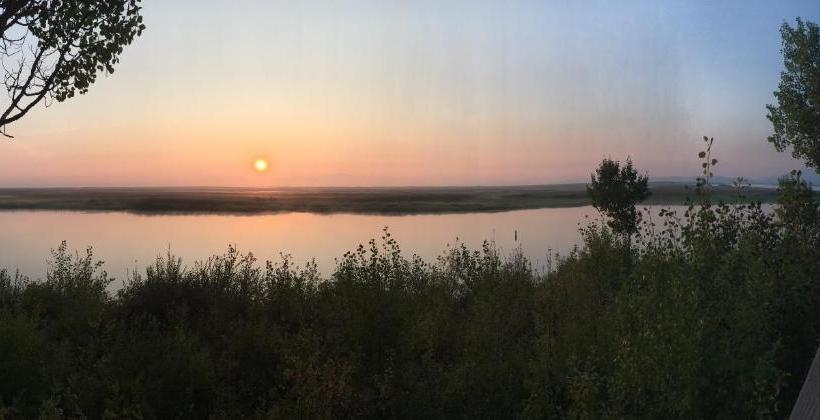Crater Lake Gateway Rocky Point Resort