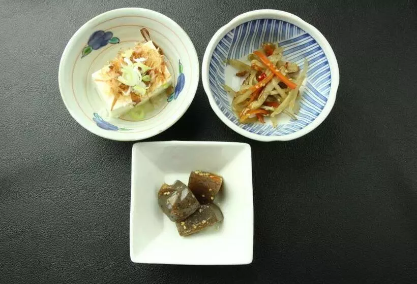 پانسیون Minshuku Tsurinoie