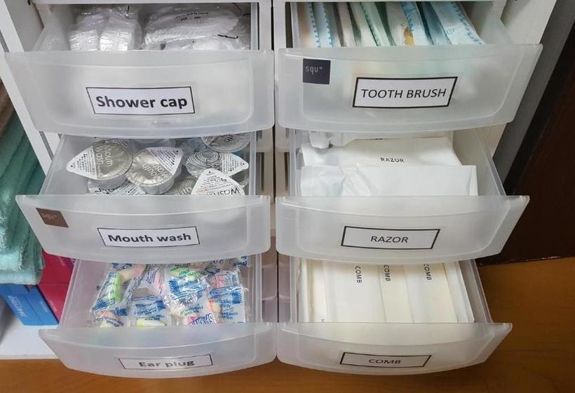 פנסיון Rainbow Village Ueno