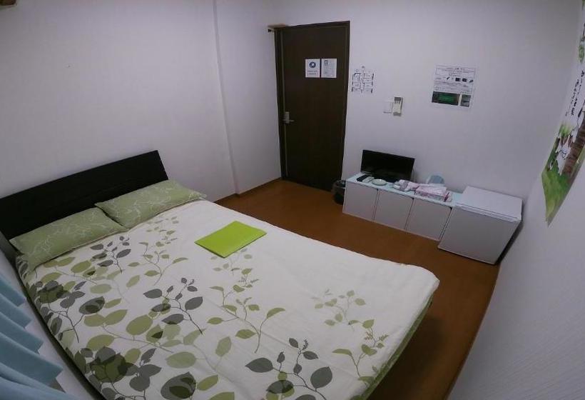 פנסיון Rainbow Village Ueno