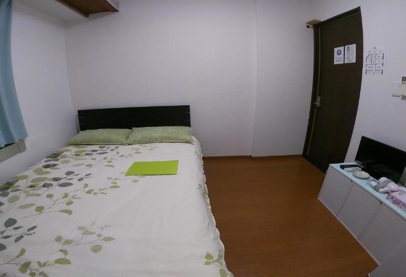 פנסיון Rainbow Village Ueno