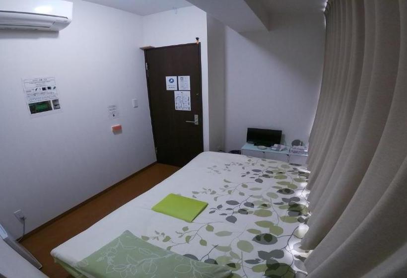 פנסיון Rainbow Village Ueno